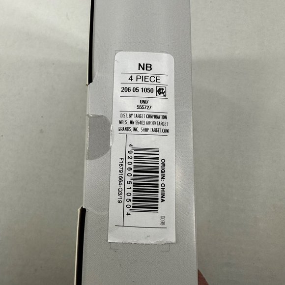 Cloud Island Welcome Home Baby Gift Set Yellow New In Package - Picture 3 of 7